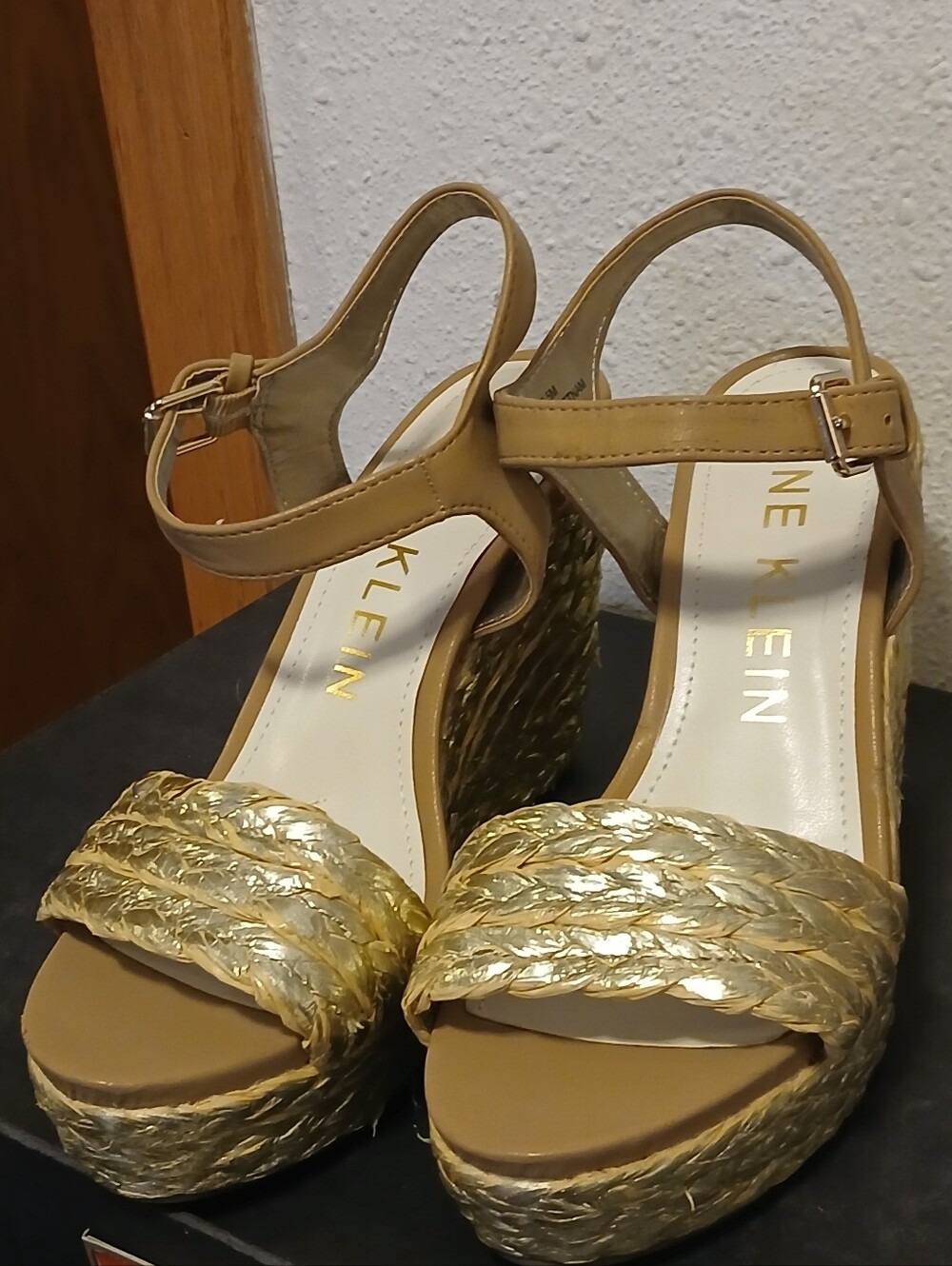 Anne Klein "Aklina" Gold Raffia Wedge Sandals - Size 6.5M